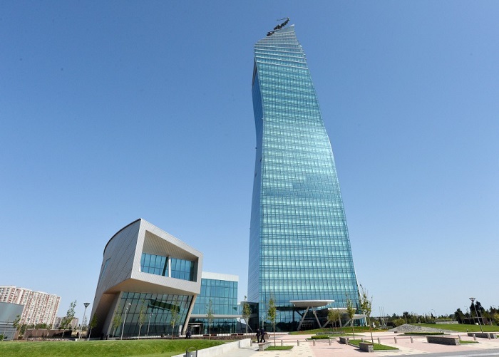 “SOCAR Tower“ zum besten Bürogebäude des Jahres 2016 erklärt